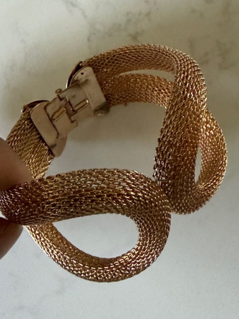 Elegant Rose Gold Mesh Knot Bracelet